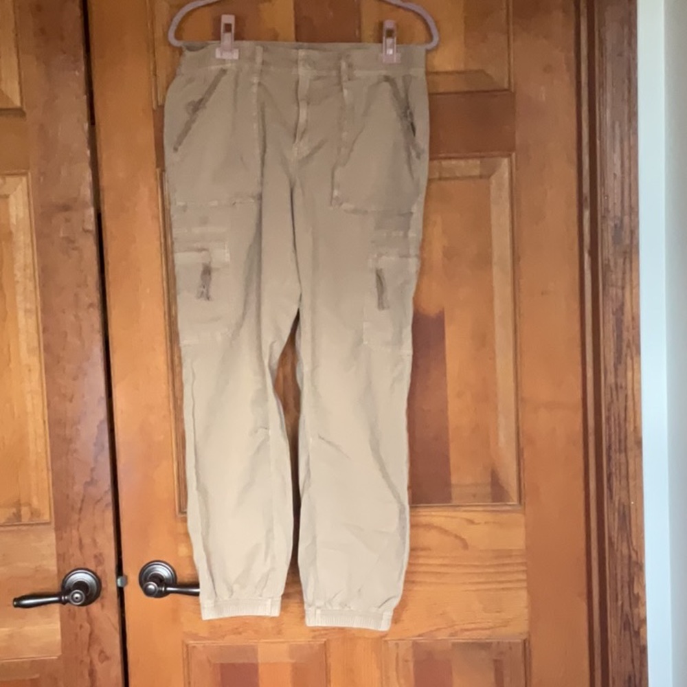 Women’s Tan Cargo Pants